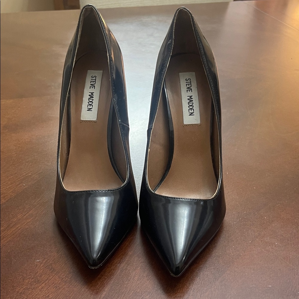 Steve Madden Glossy Black Heels